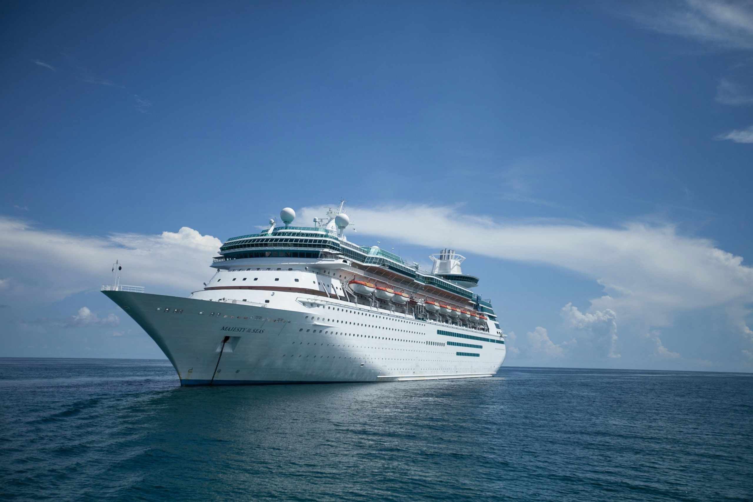 explore the world by sea with an unforgettable cruise experience. discover breathtaking views, luxury amenities, and exciting activities on a cruise vacation.