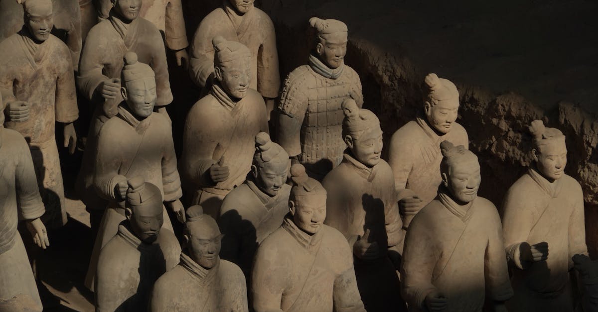 discover the fascinating history and marvel at the artistry of the terracotta army, a collection of life-sized clay sculptures depicting the armies of qin shi huang, the first emperor of china.
